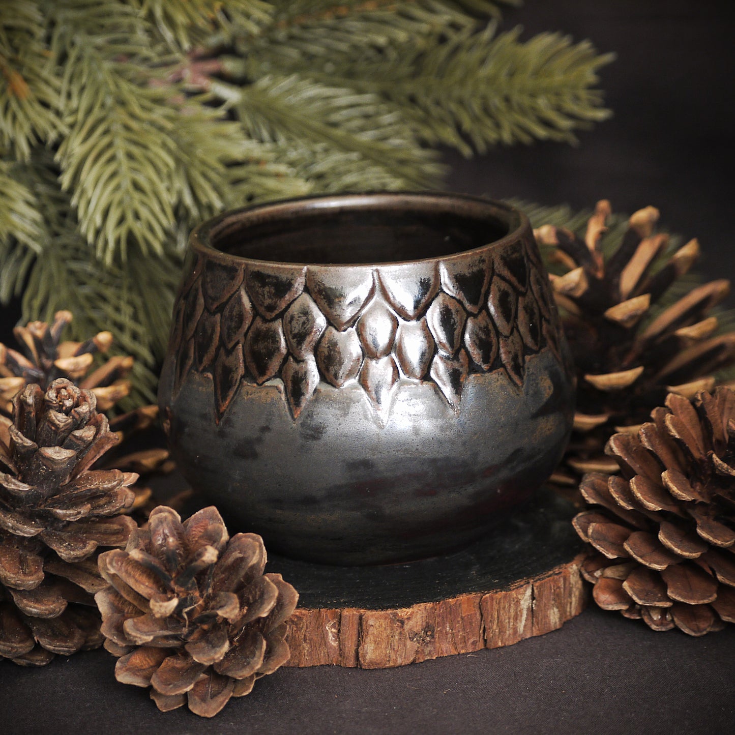 Dragon Scale Pot