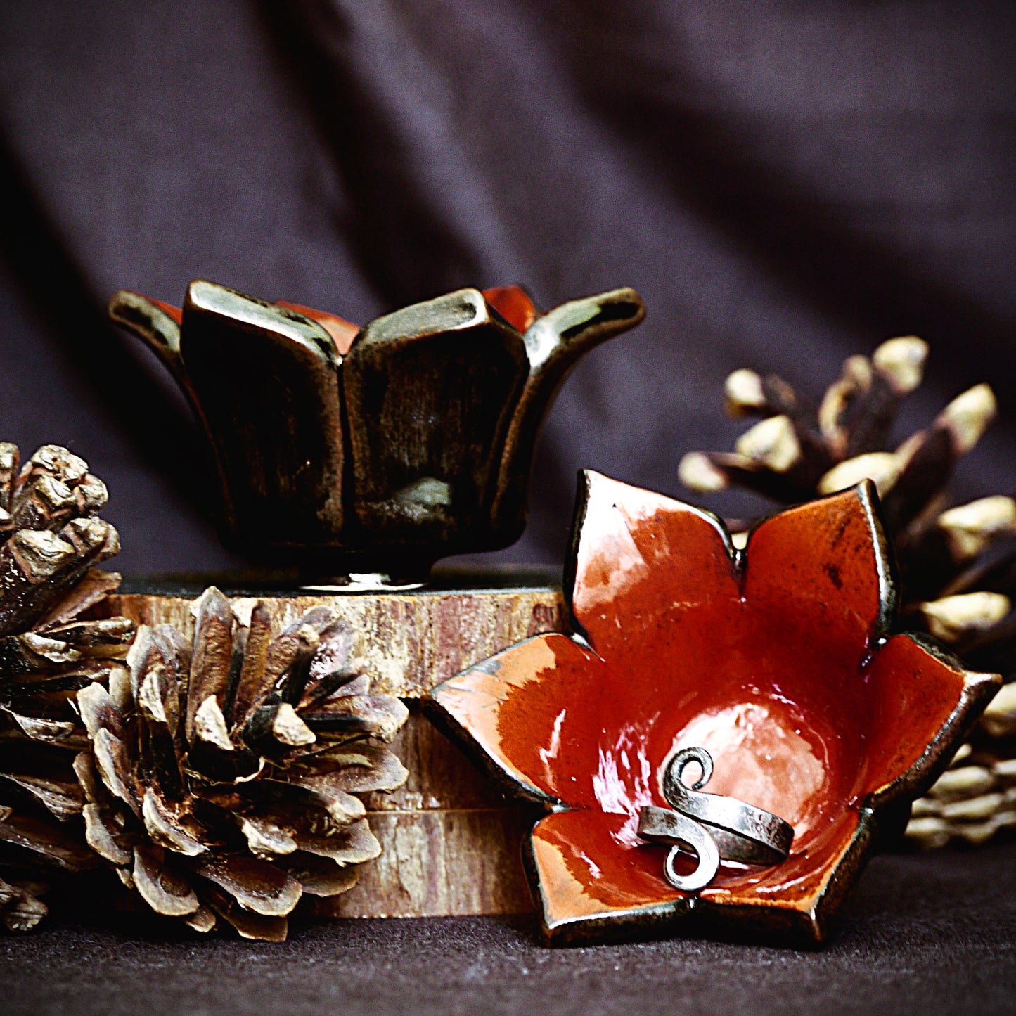 Mini Red & Black Flower Trinket/Ring Holder